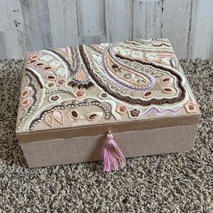 Embroidered Jewelry Box with‎ Pink Tassel